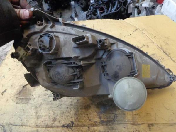 PHARE GAUCHE MERCEDES - Vue 2